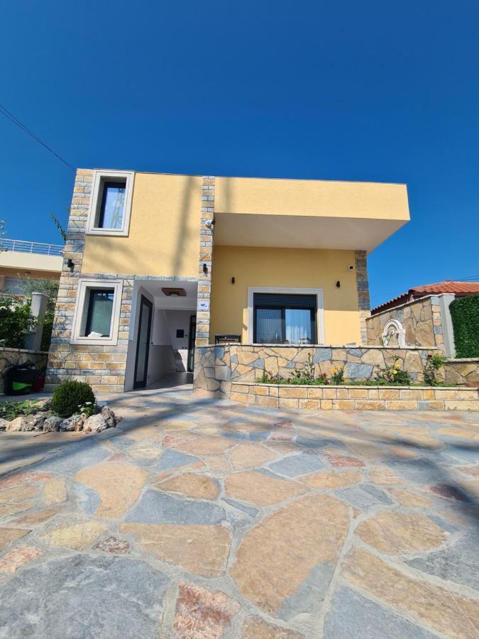 Arial Trinity Suites Avlonya Dış mekan fotoğraf