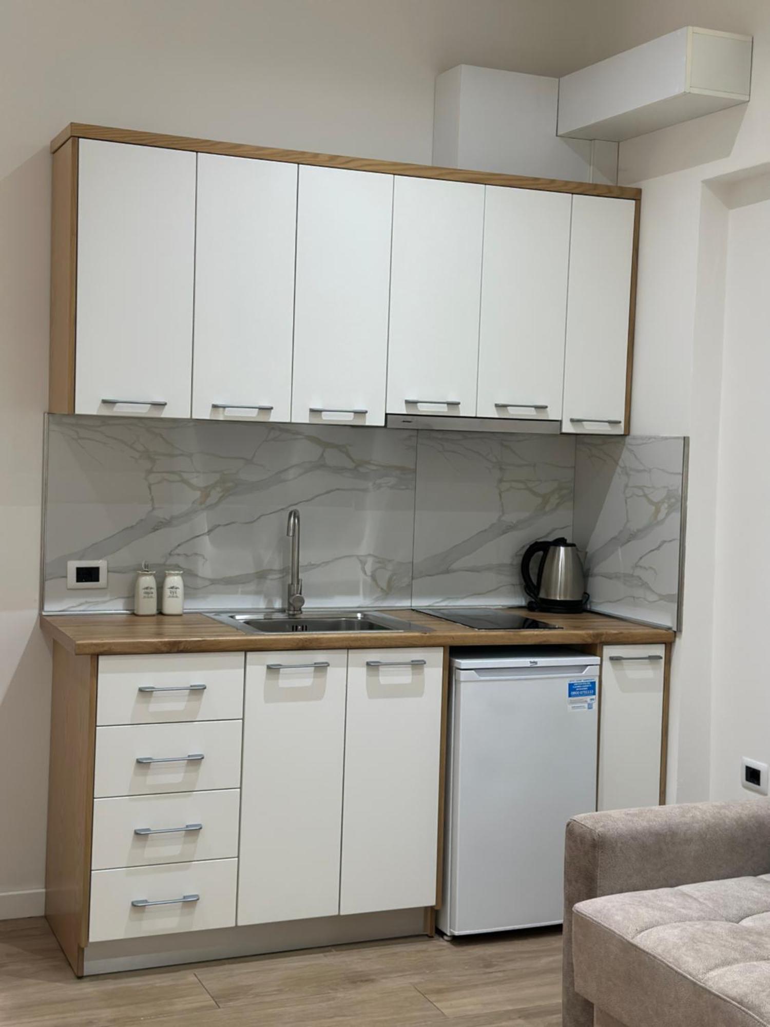 Arial Trinity Suites Avlonya Dış mekan fotoğraf