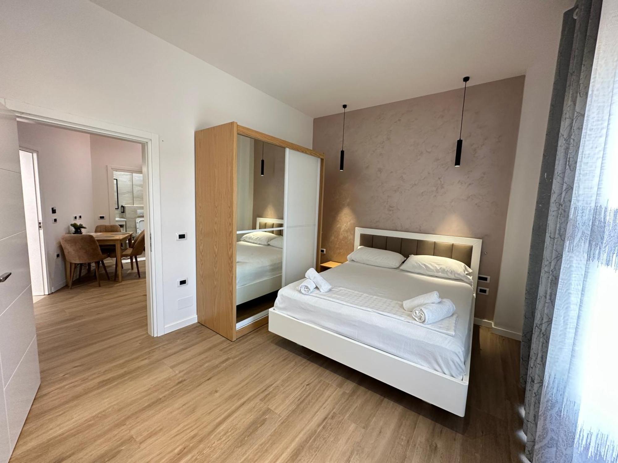 Arial Trinity Suites Avlonya Dış mekan fotoğraf