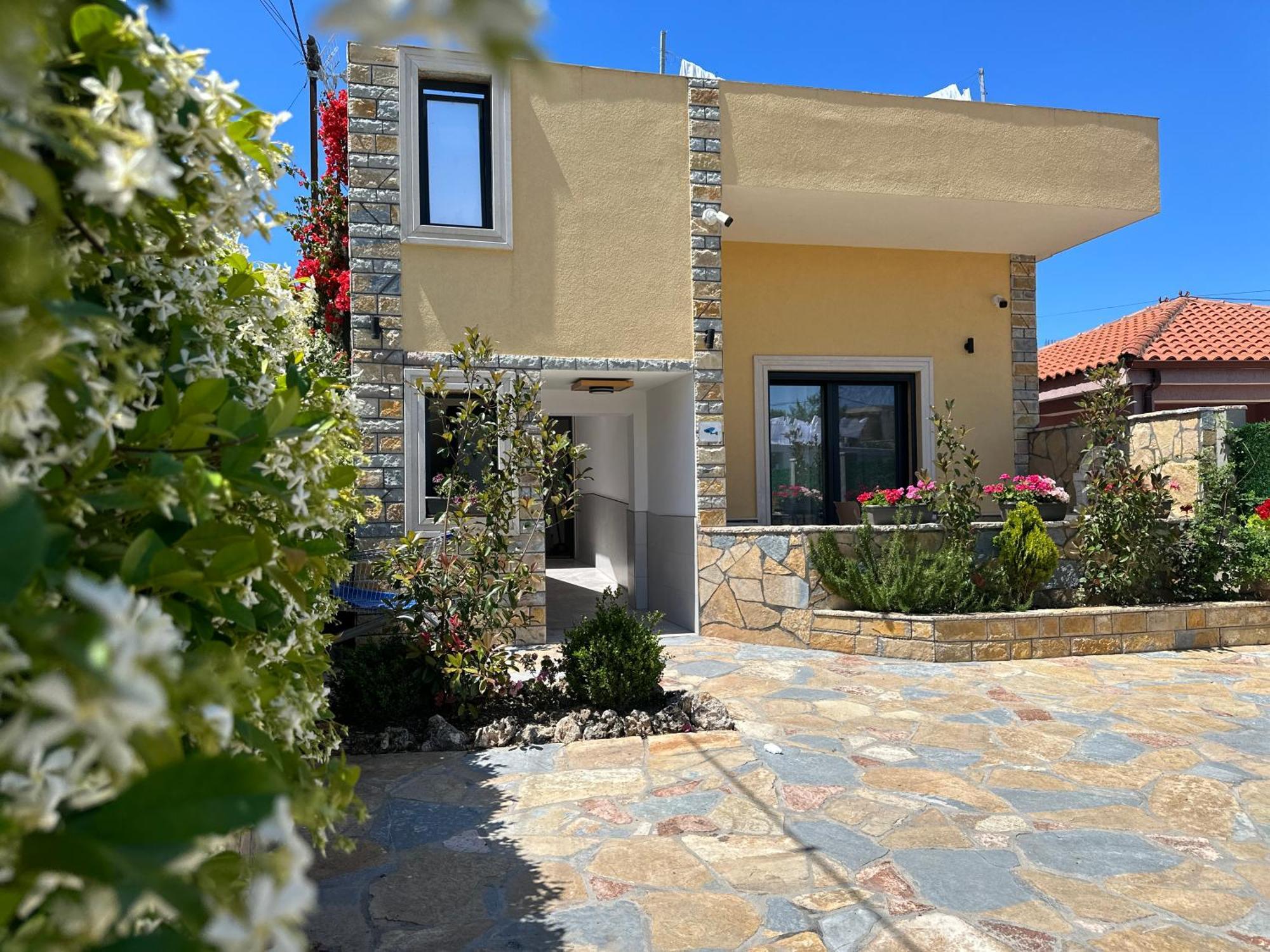 Arial Trinity Suites Avlonya Dış mekan fotoğraf