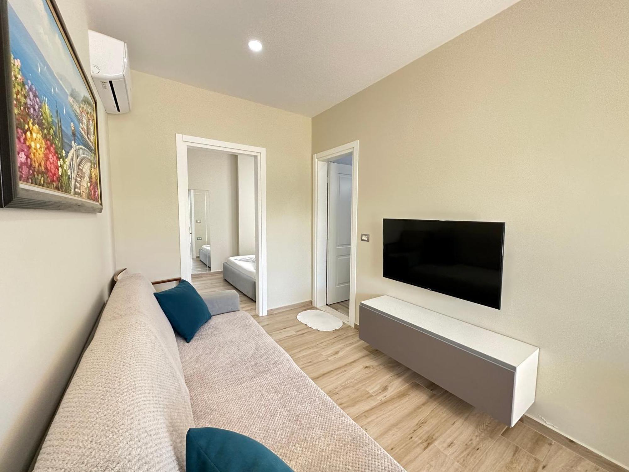 Arial Trinity Suites Avlonya Dış mekan fotoğraf